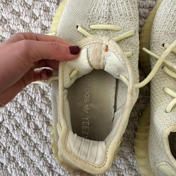 Yeezy Boost 350 V2 ‘Butter’ - Picture 8 of 13